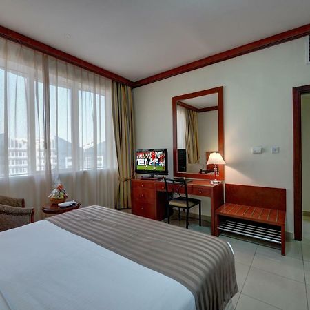 Mourouj Hotel Apartments Абу Даби Екстериор снимка
