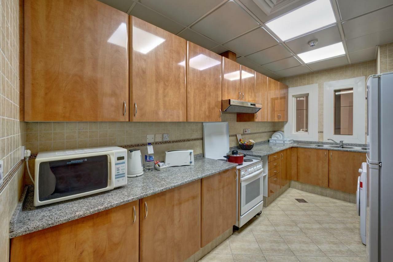 Mourouj Hotel Apartments Абу Даби Екстериор снимка