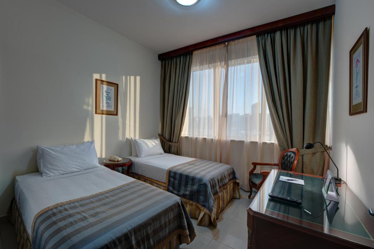 Mourouj Hotel Apartments Абу Даби Екстериор снимка